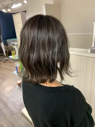 ミディアム カラー 山内 聡史のヘアスタイル