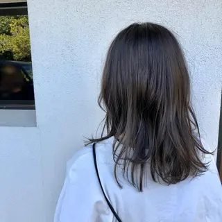 セミロング カラー 長崎 洋平のヘアスタイル