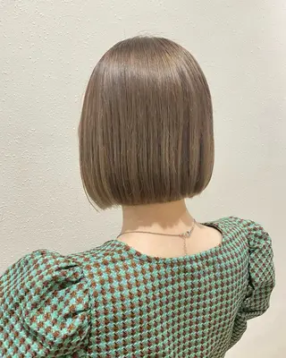 ショート カラー くすみカラー♡ Yuukaのヘアスタイル