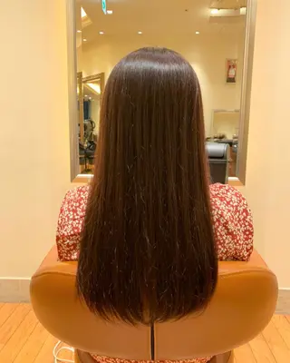カラー 青山 莉奈のヘアスタイル