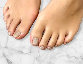 ネイル Reve府中町ネイル &カラー診断のネイルデザイン