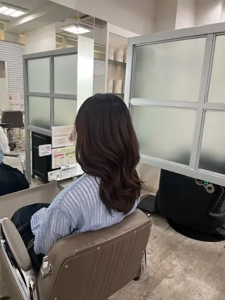 セミロング 新宿/小顔レイヤー/ 顔まわり/西慶太朗のヘアスタイル