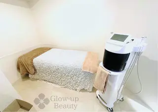 すみれGlow-up Beautyのマツエク・マツパデザイン