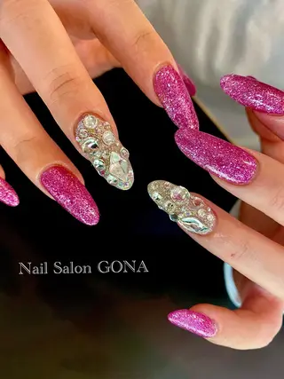 ネイル ネイルサロン& スクールGONAのネイルデザイン