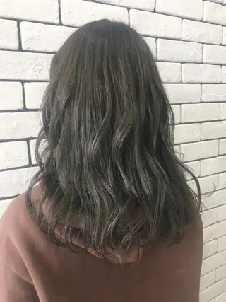 ミディアム mare所属・＊＊＊ natsumiのヘアスタイル