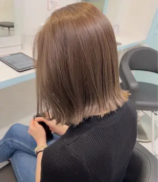 ミディアム カラー 🥞ベージュ系カラー 【すずきりほ】🥞のヘアスタイル