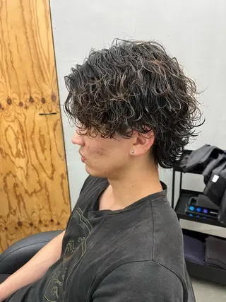 ミディアム パーマ メンズ メンズ支持率NO.1 マサキのヘアスタイル