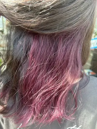 ミディアム Qwali所属・にしむら かなたのヘアスタイル