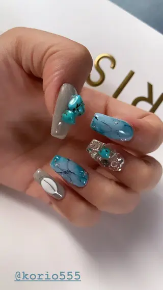 ネイル オーロラ所属・YUI nailのネイルデザイン