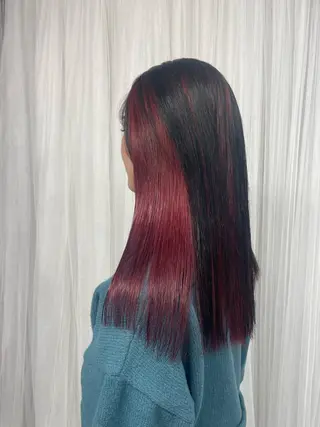 ロング 手塚 由佳のヘアスタイル