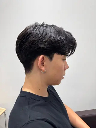 メンズ kalm所属・✵TAKUMI/ 横浜/センターパートのヘアスタイル