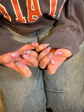 ネイル 濱岡 咲のネイルデザイン