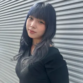 ロング カラー ベージュカラー⌇ くびれヘア.𐙚心音のヘアスタイル