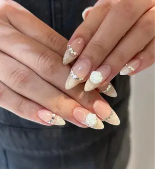 ネイル 大塚眉毛|ハンドケア |肌管理の眉毛・アイブロウイメージ