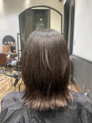 ミディアム 三ヶ島 紘花のヘアスタイル