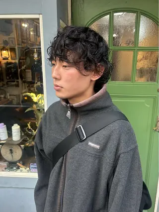 ショート メンズ 清水千優/パーマ/透 明感カラー/メンズのヘアスタイル