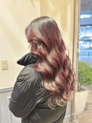 ロング カラー Savoir GRANMASH【サヴォア　グランマッシュ】所属・ショート/レイヤー/ 透明感/グレージュのヘアスタイル