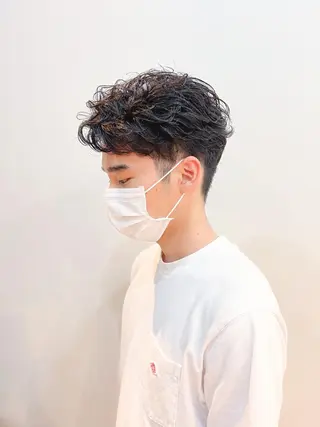 ショート パーマ メンズ メンズカット曲がる 縮毛矯正佐々木タクマのヘアスタイル