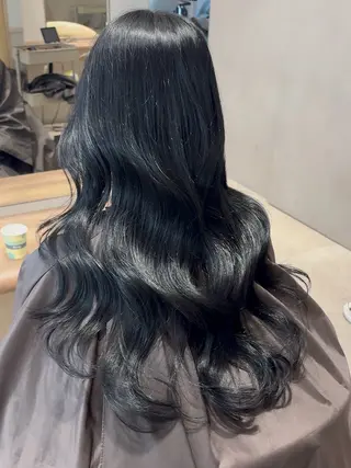 ロング カラー Hina/なりたいが 叶う韓国ヘア🇰🇷のヘアスタイル