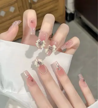 ネイル HAN イロハのネイルデザイン