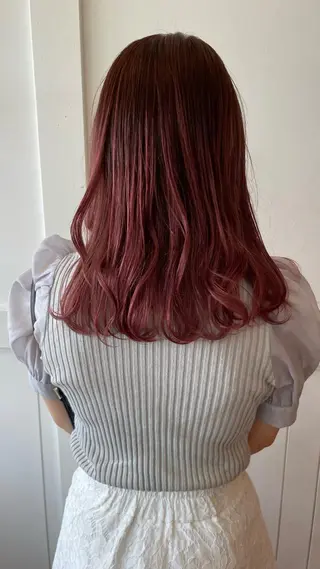 セミロング カラー 吉田 浩太郎のヘアスタイル