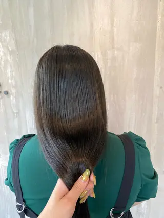 ロング カラー 透明感カラー 天羅のヘアスタイル