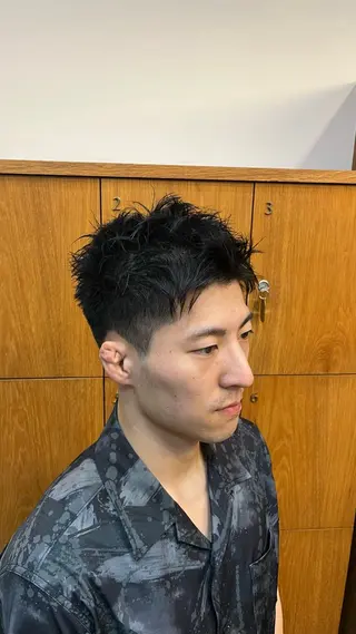 メンズ 岡野 豪のヘアスタイル