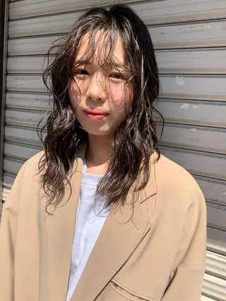 ミディアム THOiRY栄所属・三宅航平 モデル募集⭐️のヘアスタイル