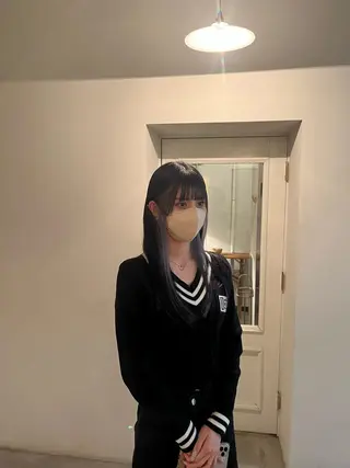 セミロング カラー 前川 華恋 / room3のヘアスタイル