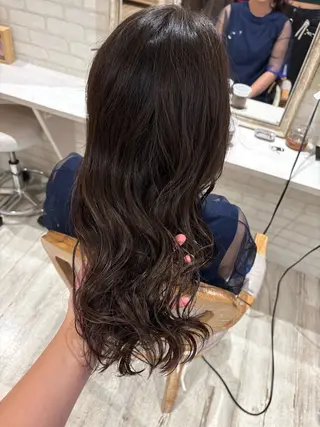 ロング パーマ abilita HIRARIのヘアスタイル