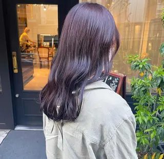 ロング ブリーチなしダブルカ ラー🩶manamiのヘアスタイル