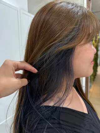 ロング カラー GRANDEUR焼津 村越 捺稀のヘアスタイル