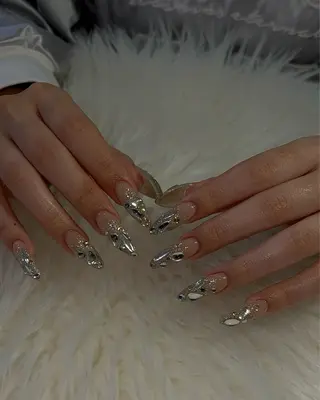 ネイル Nes.Nail所属・Miyagi Asamiのネイルデザイン