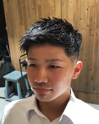 ショート メンズ GAKU 岳人のヘアスタイル