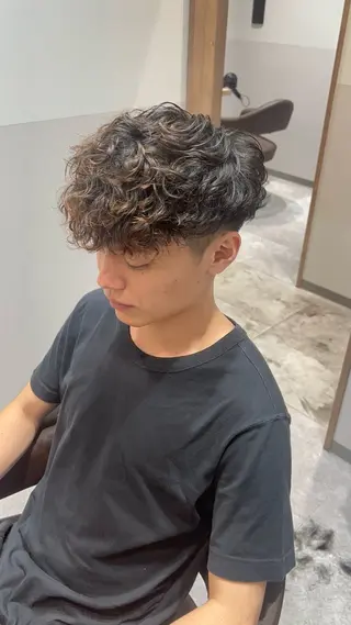 ショート パーマ 角田 瀬名のヘアスタイル