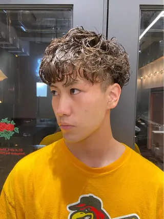 ミディアム パーマ メンズ FM【エフエム】HAVANA所属・💈圧倒的メンズ特化 明大前美容師💈のヘアスタイル