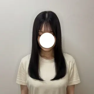 ロング レナークウィズ　北川 愛璃のヘアスタイル