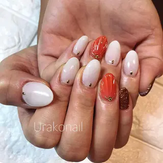 ネイル UrakoNail 《nail》のネイルデザイン