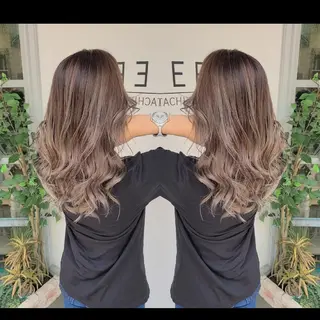 セミロング カラー cherie所属・バレイヤージュ/ ハイライト/大内格のヘアスタイル