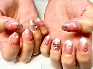 ネイル Queennail 北堀江megumiのネイルデザイン