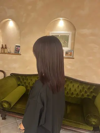 カラー 根本 琴子のヘアスタイル
