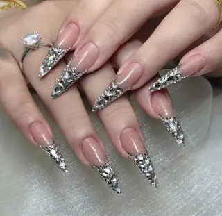 ネイル Miya🎀 nailのネイルデザイン