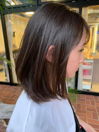 セミロング カラー 髪質改善・酸性・ ストレート　Maruのヘアスタイル