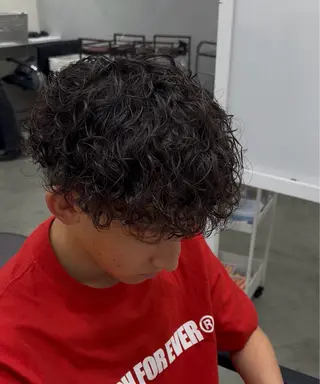 パーマ メンズ 加藤 拓海のヘアスタイル