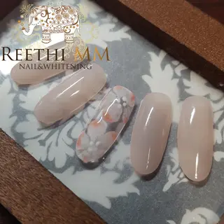 ネイル ネイリスト riiisaのネイルデザイン