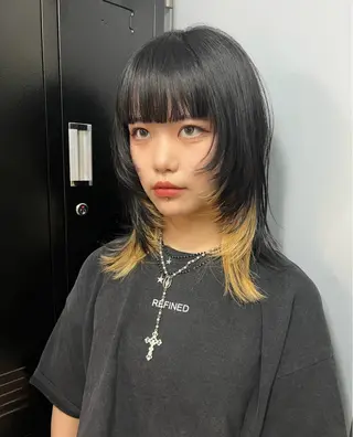 セミロング ブリーチ/ウルフ ハッシュカット/石山のヘアスタイル