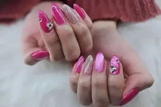 lisse所属・京免 もものネイルデザイン