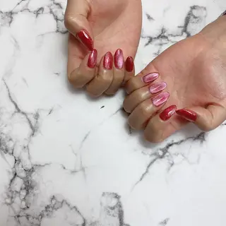 ミディアム ネイル 石原 夕華のネイルデザイン