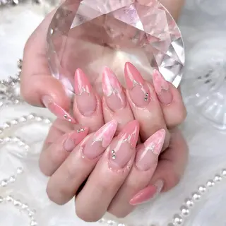 ネイル vesper所属・Vesper miuのネイルデザイン