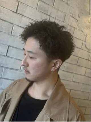 パーマ メンズ フェザーパーマ/韓国 /メンズカット保立のヘアスタイル